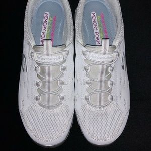 sneakers air cooled memory foam